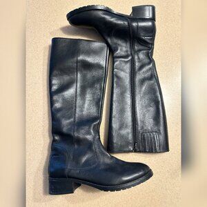Donald J. Pliner knee high lug sole boots, Size 8